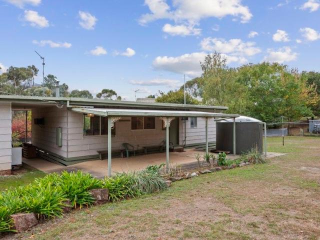 House for sale in Howqua Inlet, Victoria
