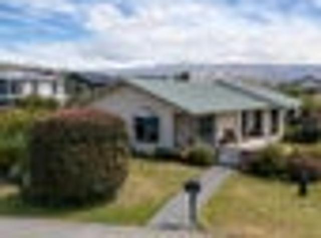 House for sale in Otakou