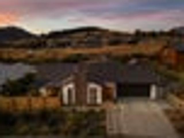 House for sale in Otakou