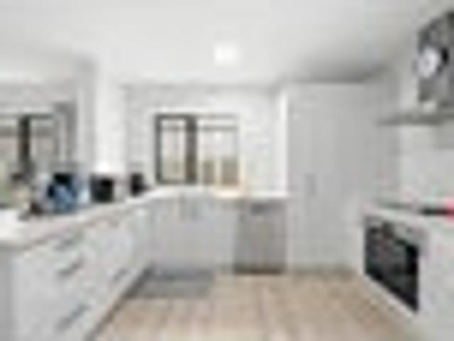 Townhouse for sale in Rototuna