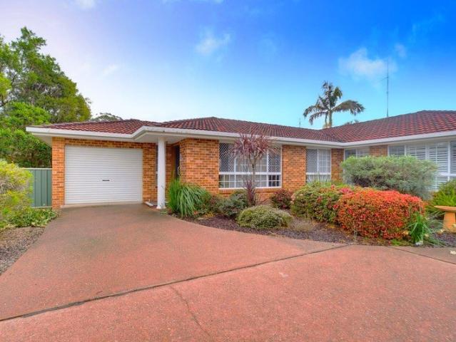 Villa for sale in Tuncurry, New South Wales