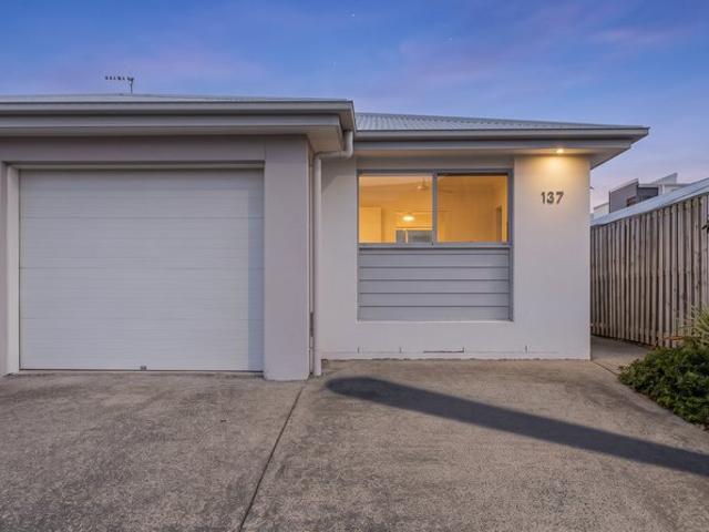 Townhouse for sale in Toombul, Queensland