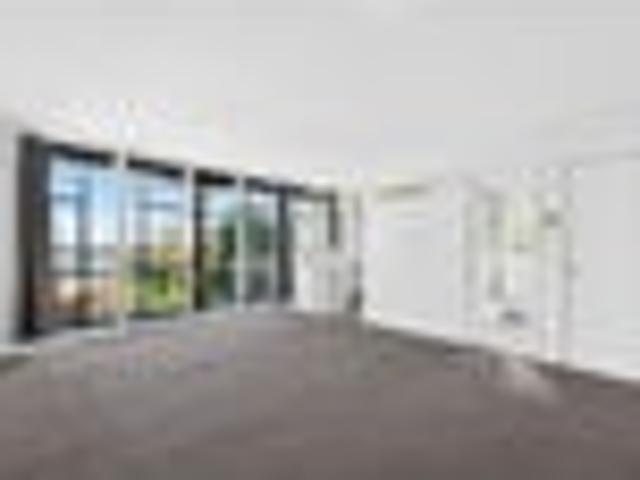 Apartment for sale in Panmure, Oroua County