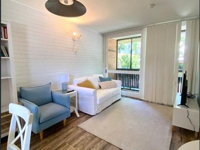 Apartment for rent in St Lucia, Greater Brisbane