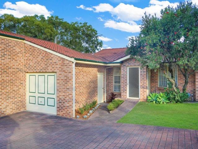 Villa for sale in Sydney, New South Wales