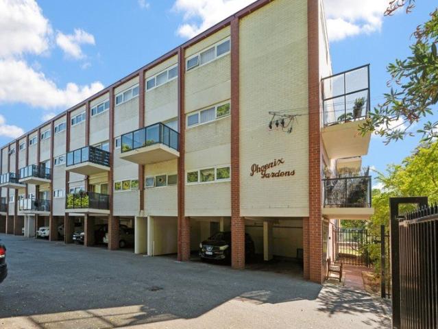 Apartment for sale in Hamilton Hill, Western Australia