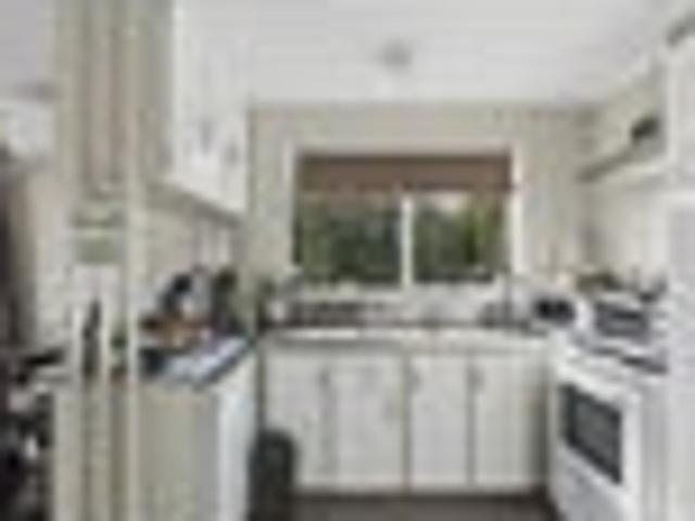 Townhouse for sale in Hillsborough, Taranaki