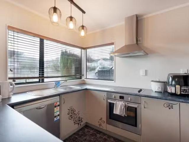 House for rent in Papakaio, Wellington