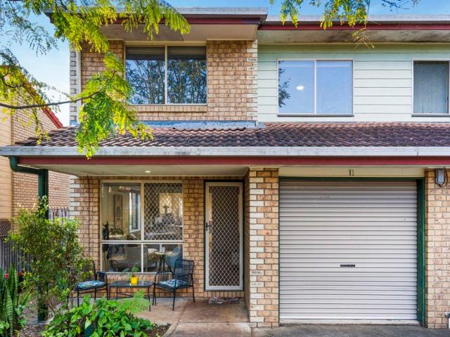 Townhouse for sale in Toombul, Queensland