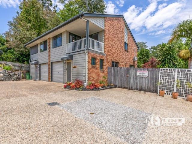 Townhouse for sale in Kings Creek, Queensland