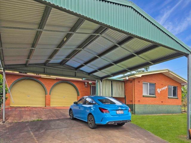 House for sale in Atherton