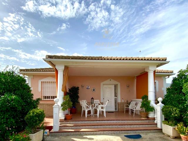 Chalet en venta en El Higuerón, Córdoba