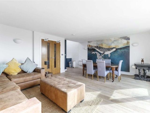 House for rent in Hotwells, Feckenham