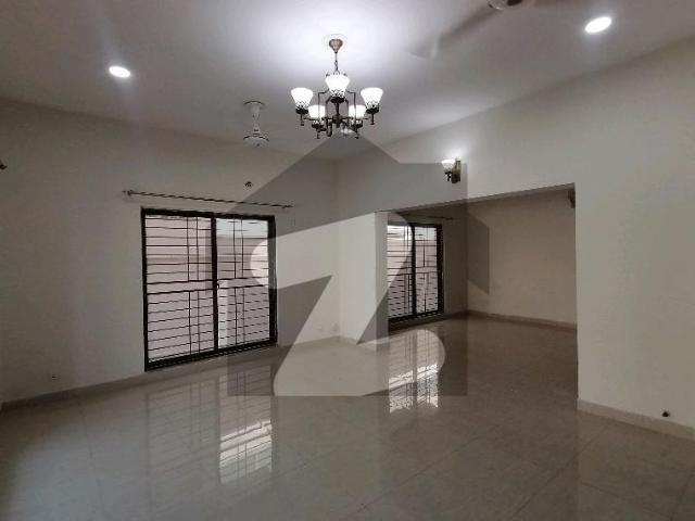 House for sale in Multan, Islamabad Capital Territory