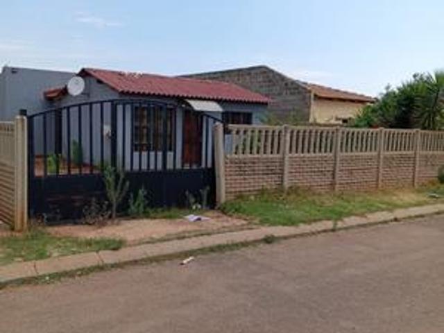 House for sale in Vosloorus, Gauteng