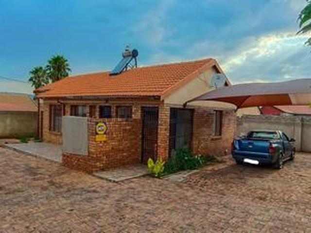 House for sale in Waterkloof, Gauteng