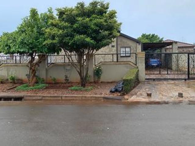 House for sale in Ekurhuleni, Gauteng