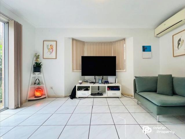Townhouse for rent in Toombul, Queensland