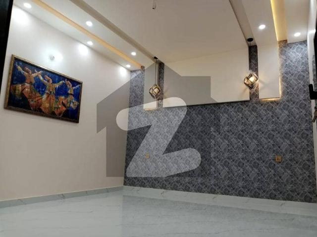 House for sale in Faisalabad, Islamabad Capital Territory