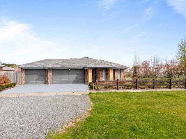 House for sale in Ballan, Victoria