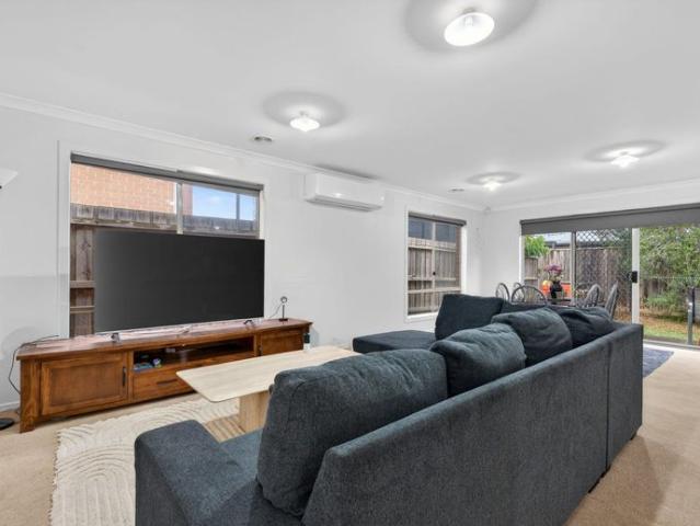 House for rent in Silverdale, Melbourne