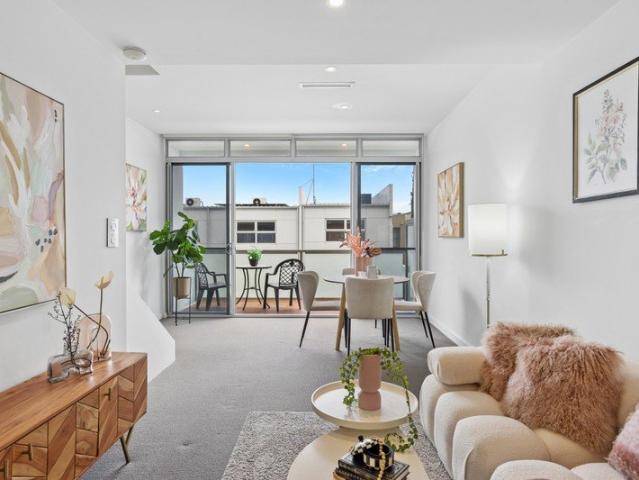 Townhouse for sale in Horseshoe Creek, South Australia