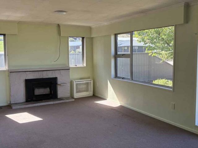 House for rent in Clyde, Vincent Community
