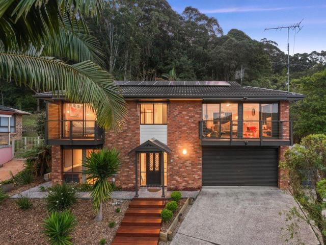 House for sale in Springfield, Gosford