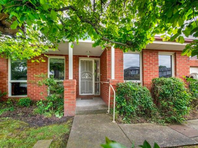 Apartment for sale in Camerons Creek, Victoria