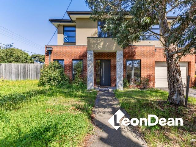 Townhouse for sale in Clayton South, Melbourne