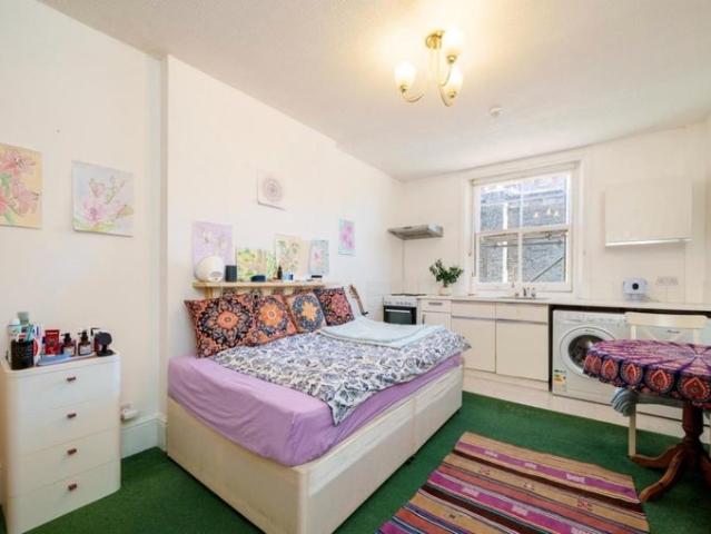 Studio for rent in South Kensington, Greater London