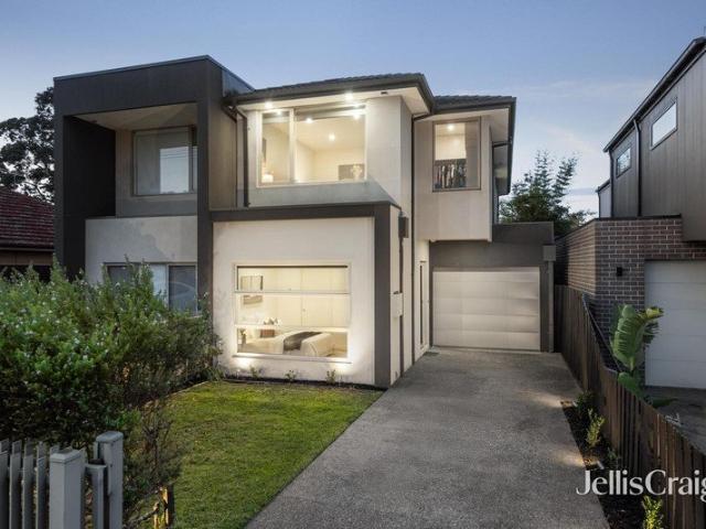 Townhouse for sale in Camerons Creek, Victoria