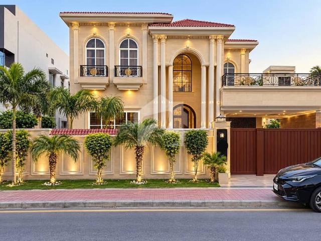 House for sale in لاہور, لاہور ڈویژن