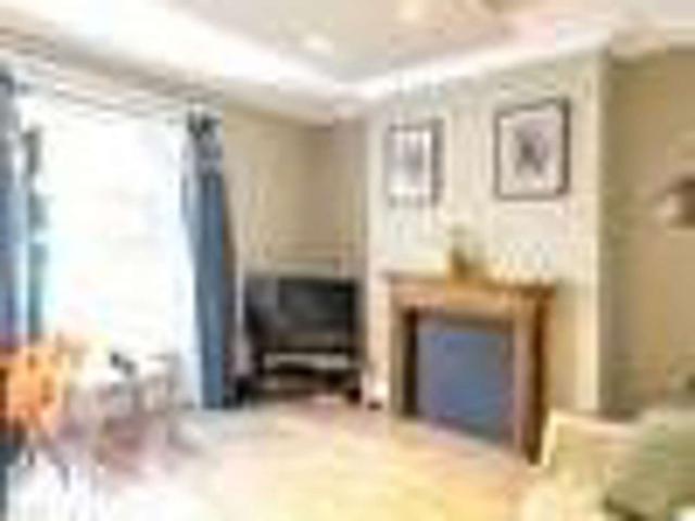 Room for rent in Greenbank, Mount Wise
