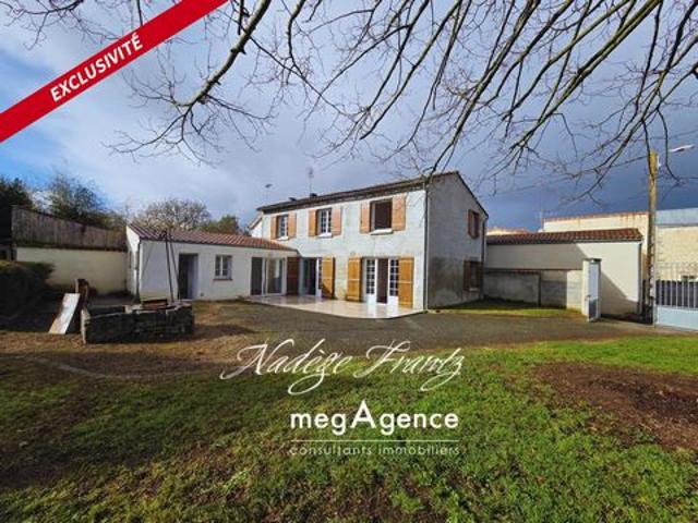 Villa vente à Saint-Jean-d'Angély, Saint-jean-d'angély