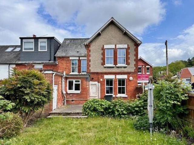 House for sale in Hampshire