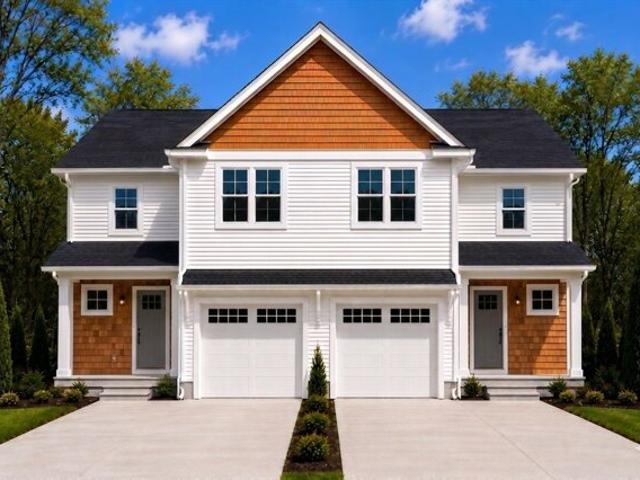 Condo for sale in Franklin, Massachusetts