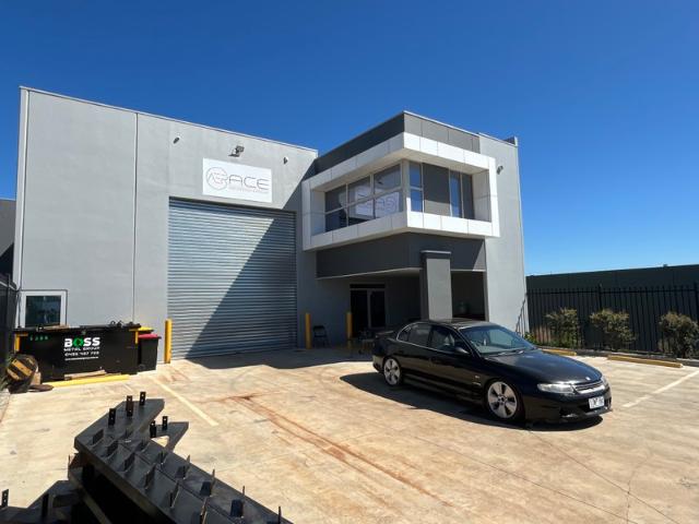 Warehouse for rent in Sunbury, Melbourne