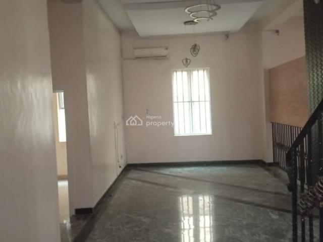 House for rent in Ikeja , Abuja
