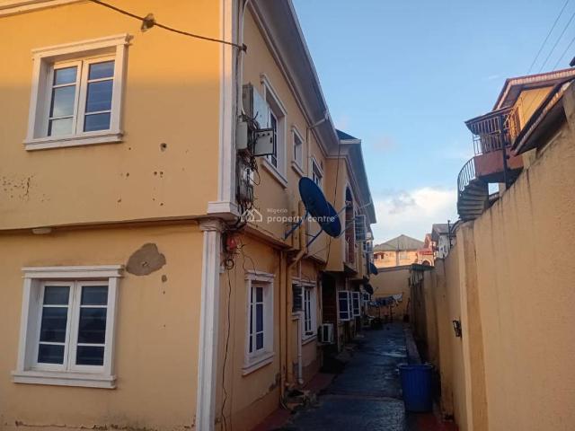 Flat for sale in Alimosho, Abuja