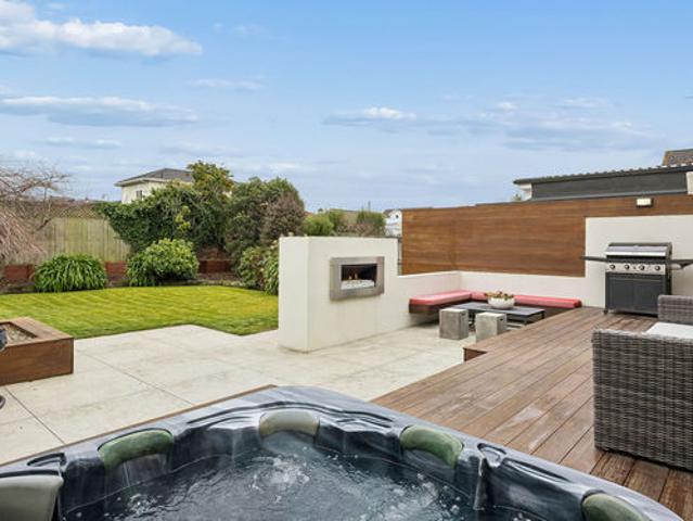 Property for sale in Otakou