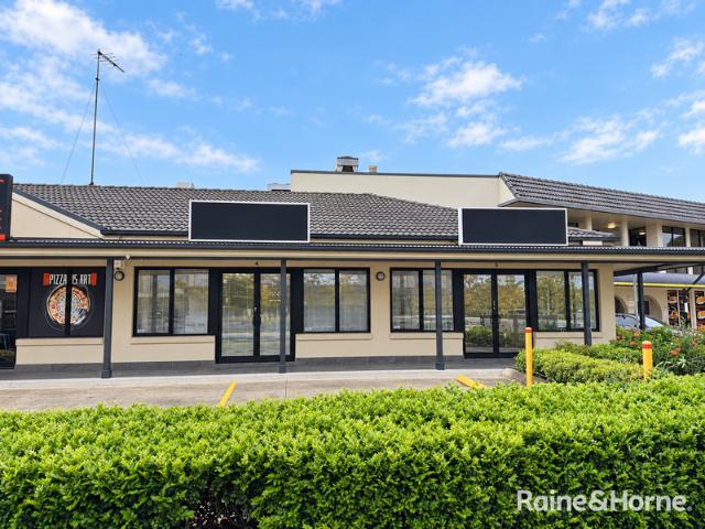 Retail for rent in Rouse Hill, Sydney