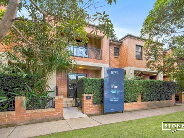 Townhouse for sale in Sydney, New South Wales
