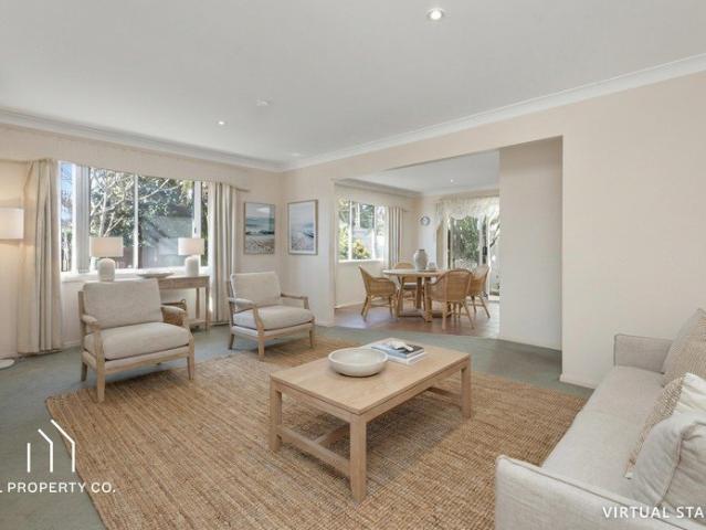 Villa for sale in Umina Beach, Gosford