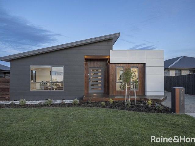 House for sale in Kingston, Tasmania