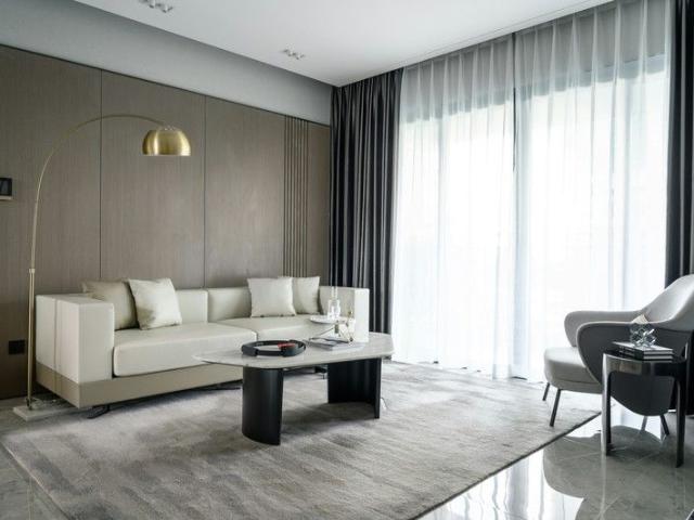 House for sale in Caulfield North