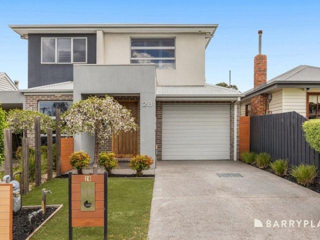 Townhouse for sale in Yarraville, Melbourne