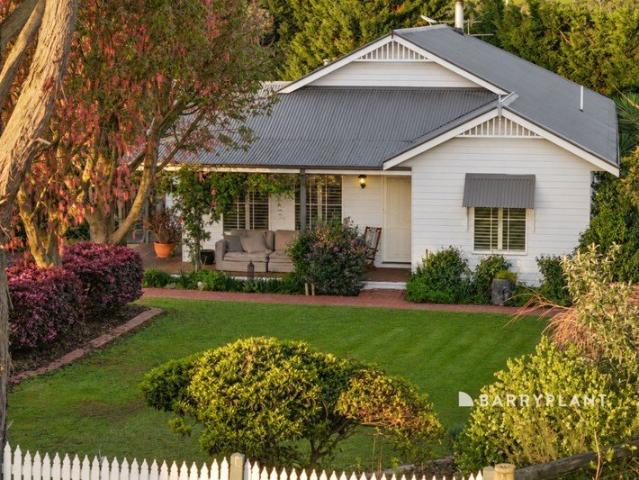 House for sale in Robin Hood Estate, Drouin
