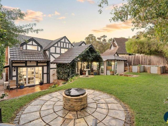 House for sale in Mount Nasura, Western Australia