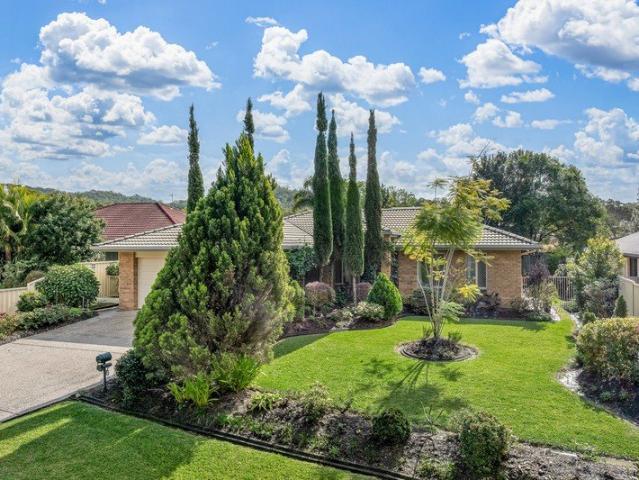 House for sale in The Springs, Sunshine Coast Regional